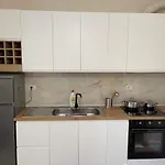 Joni Apartment